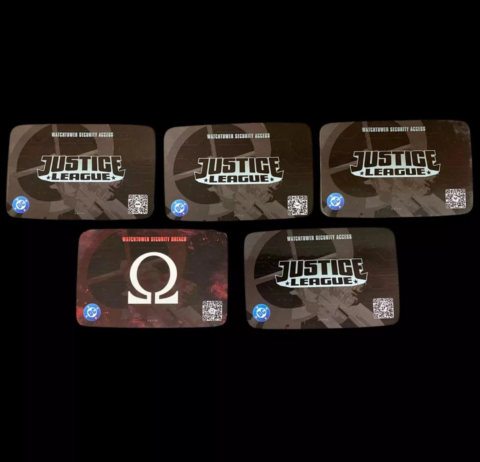 DC Comics, Inc. Justice League Unlimited #1 Cover A Dan Mora & Justice League Membership Cards Set
