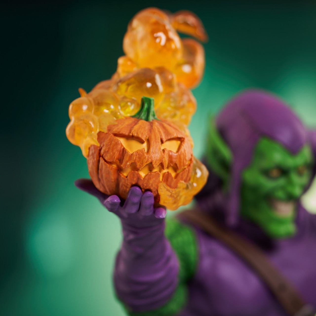 Diamond Select Toys Marvel Comics Green Goblin 1:7 Scale Resin Mini-Bust