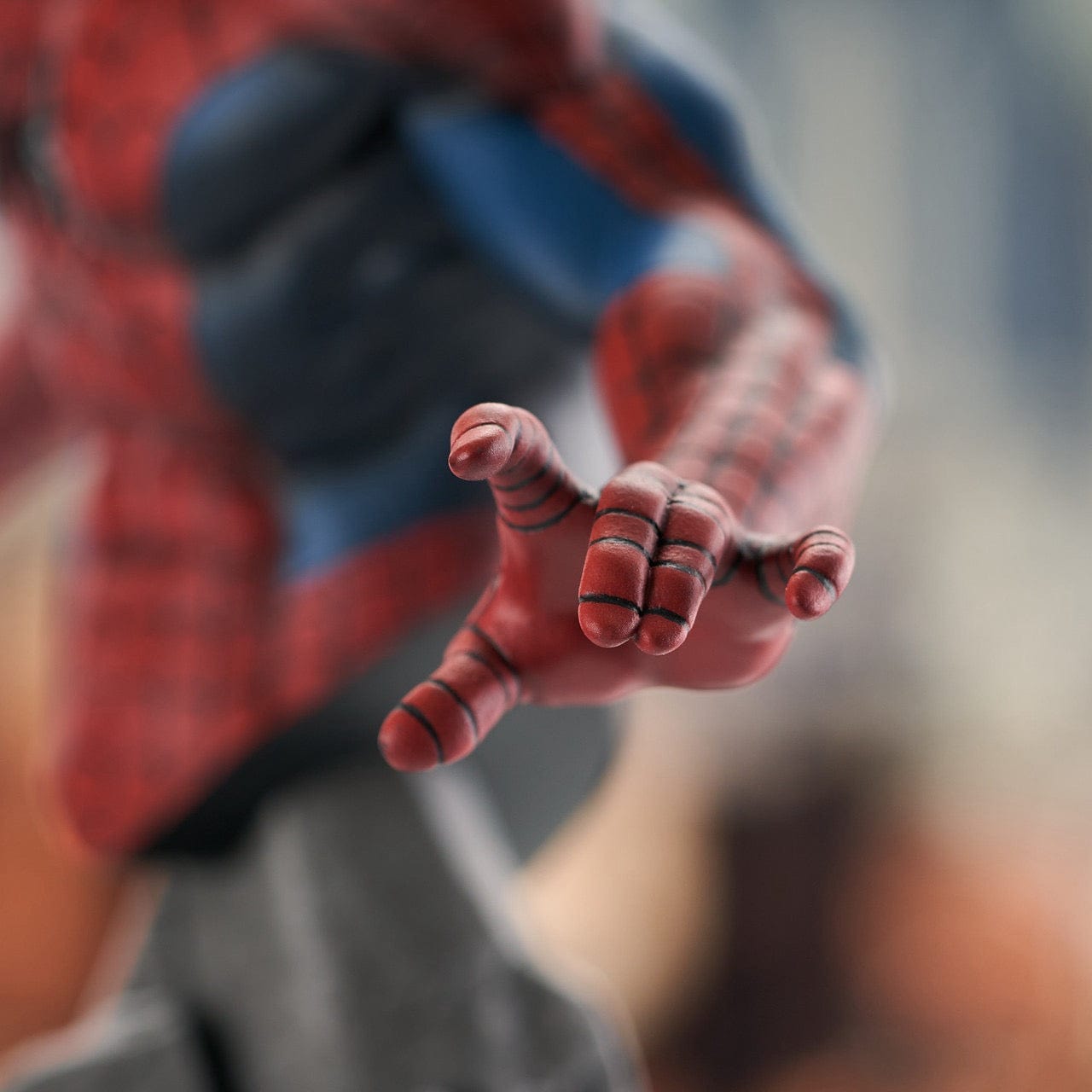 Diamond Select Toys Marvel Comics Spider-Man 1:7 Scale Resin Mini-Bust