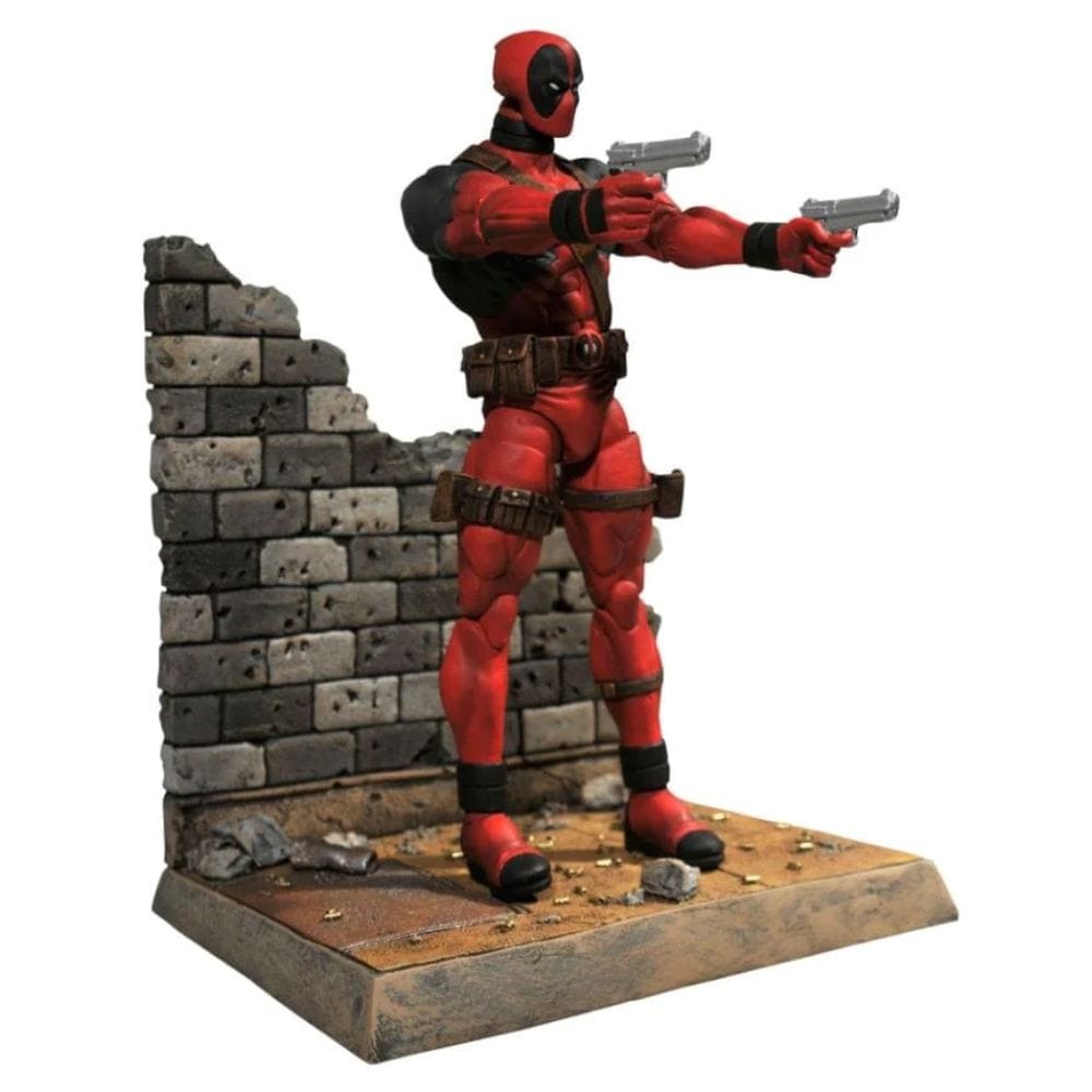 Diamond Select Toys Marvel Select Deadpool Action Figure
