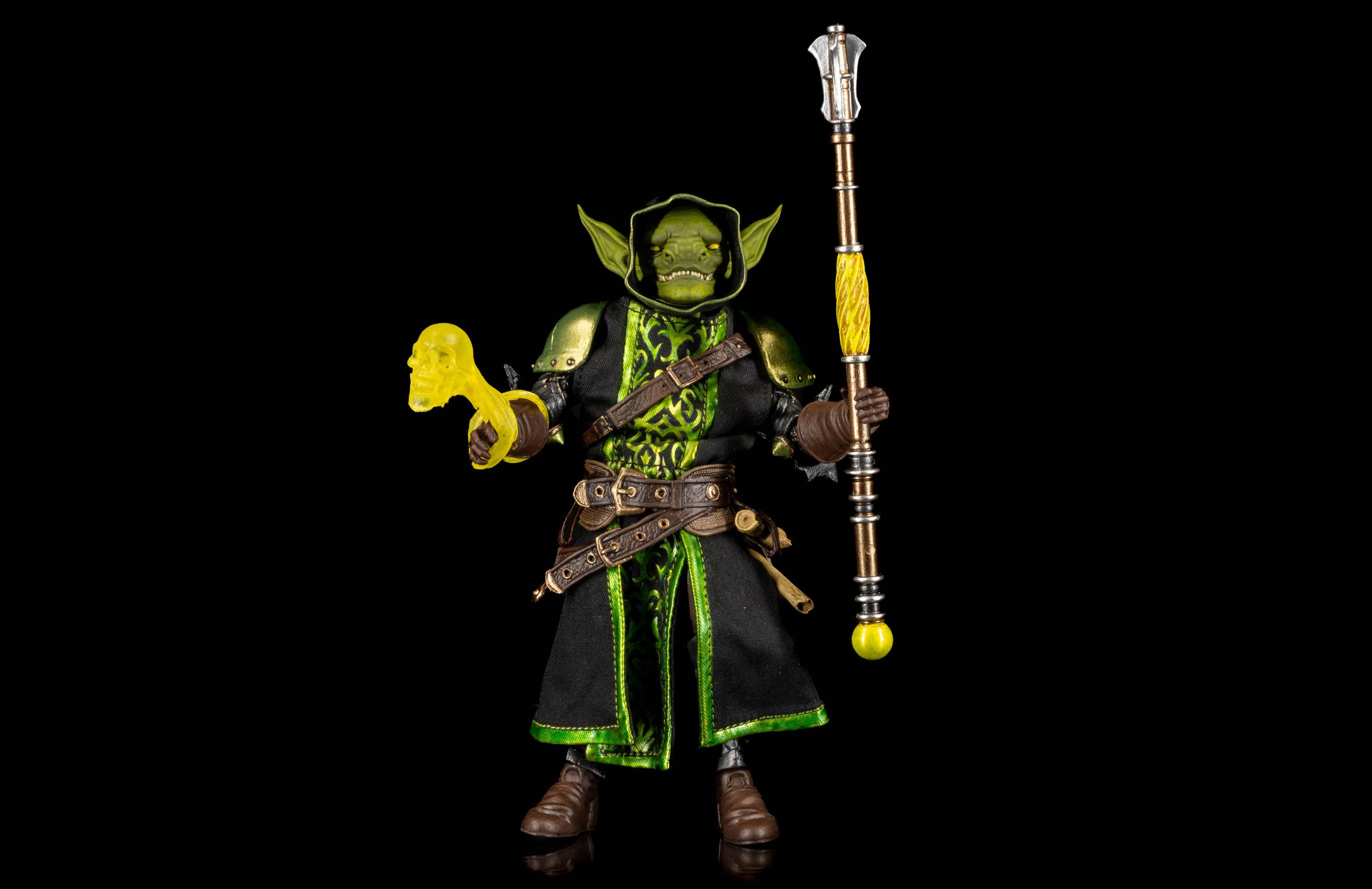 Four Horsemen Studios Mythic Legions: The Roleplaying Game Malignant Paladin/Cleric Deluxe Action Figure
