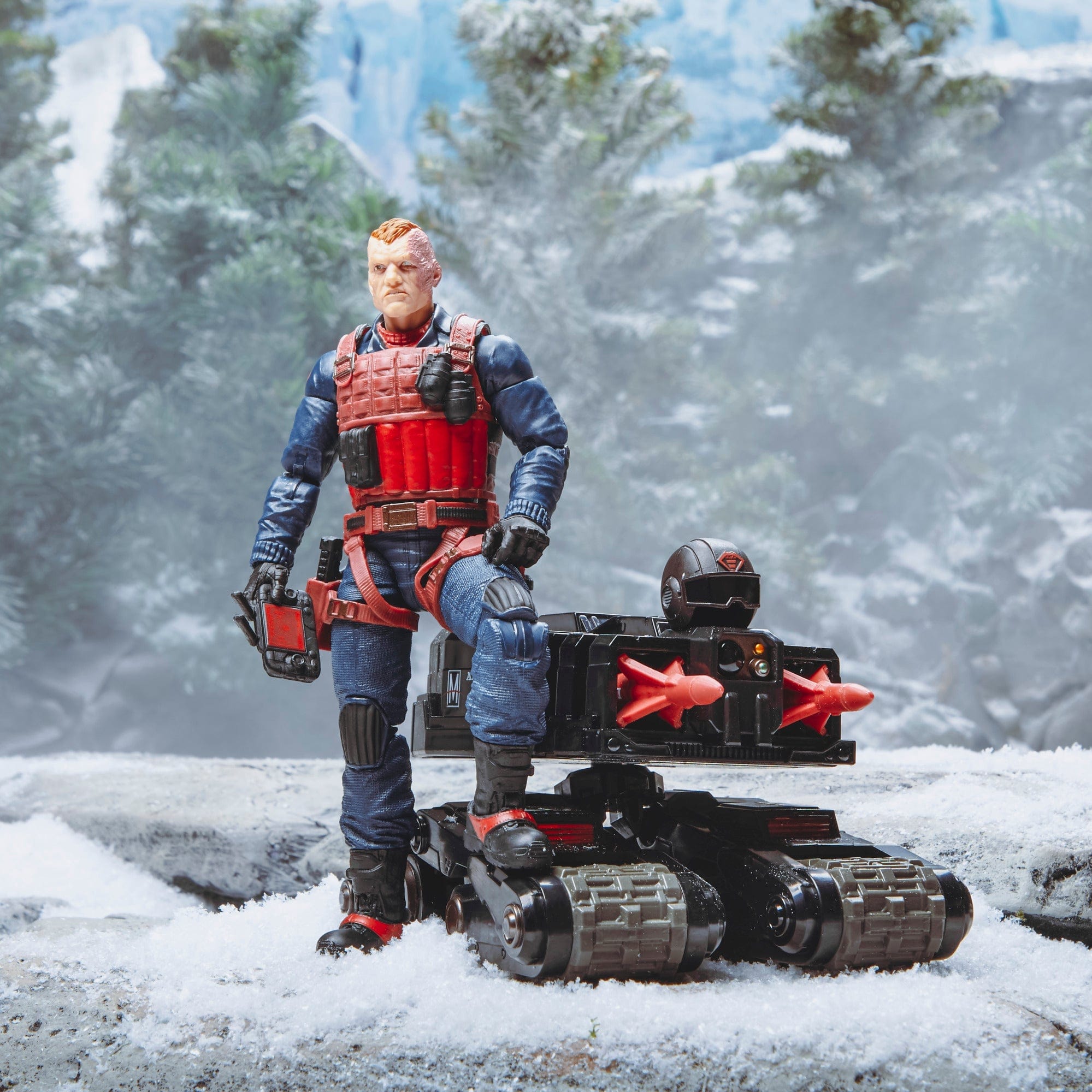 Hasbro G.I. Joe Classified Series Scrap-Iron & Anti-Armor Drone Action Figure Set