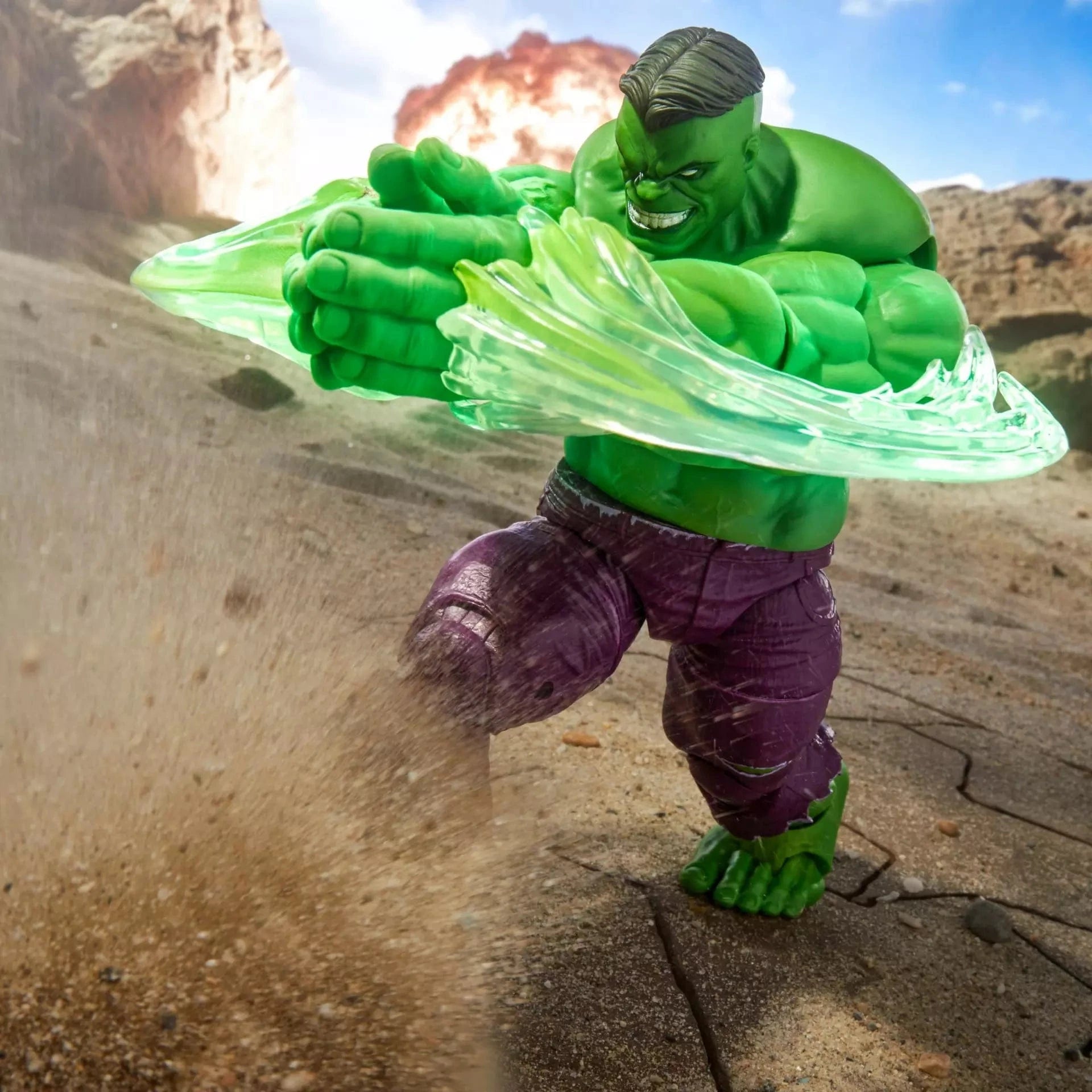 Hasbro Marvel Legends Maximum Series Hulk Action Figure