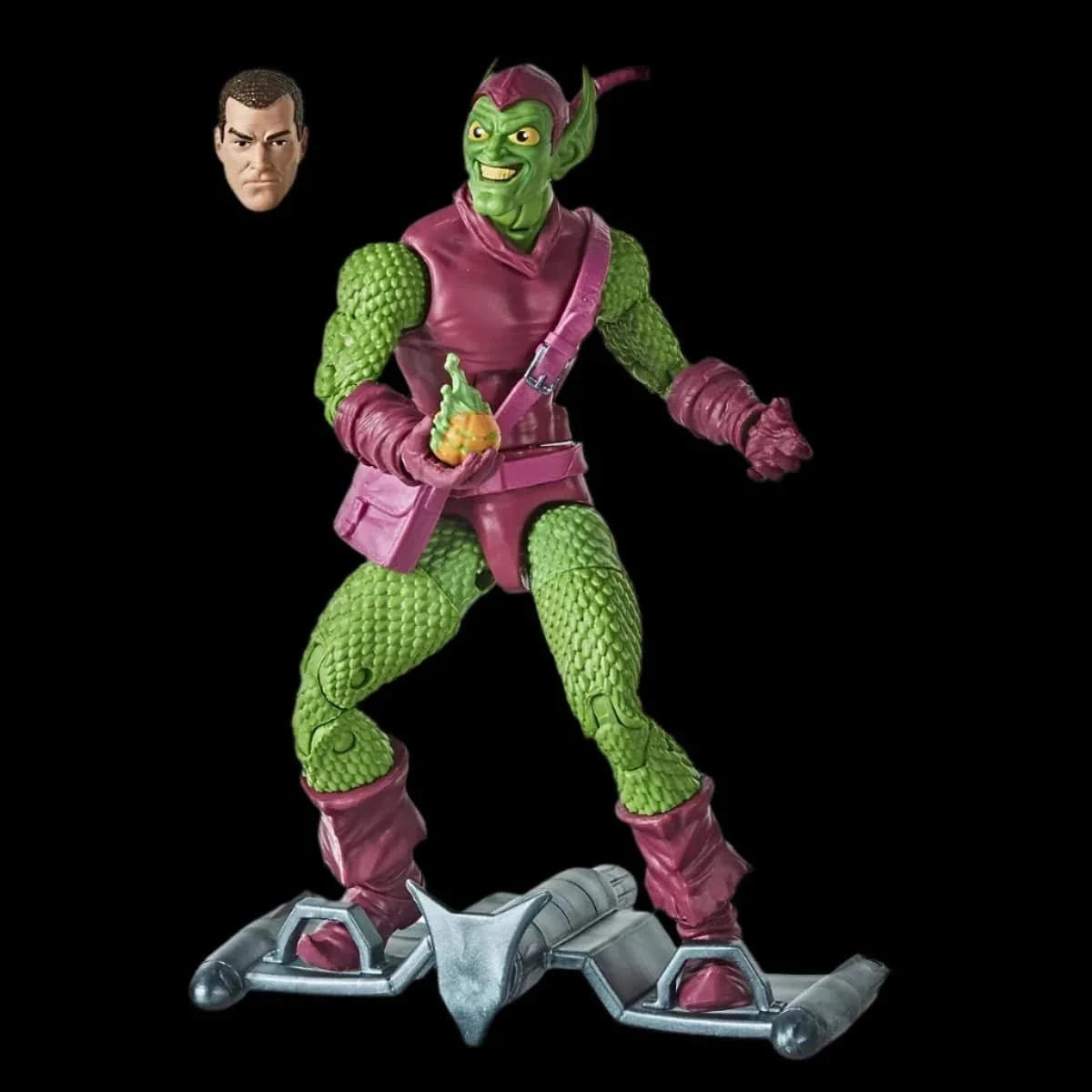 Marvel Hasbro Legends Series, action figure di Green Goblin della Retro Marvel Hasbro Legends Series, action figure di Green Goblin della Retro