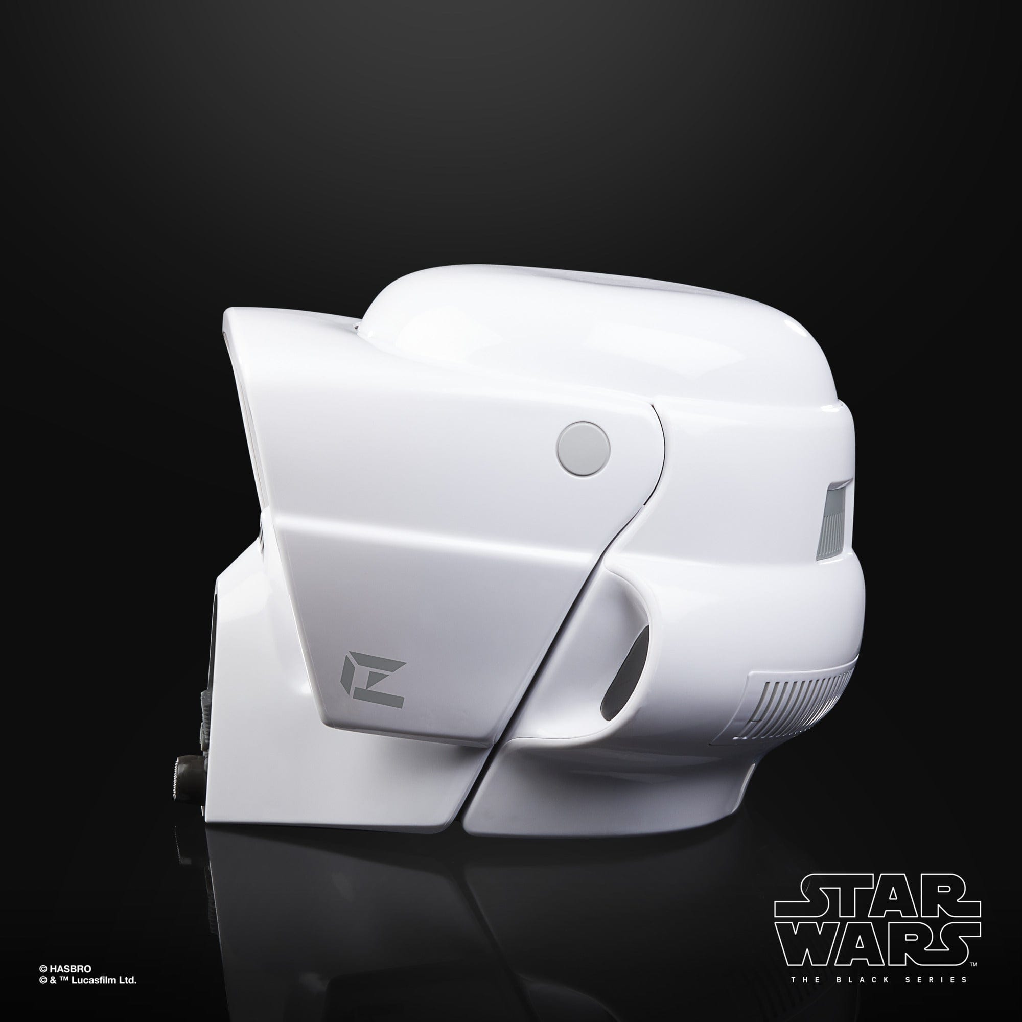 Hasbro Star Wars The Black Series Scout Trooper Premium Roleplay Helmet