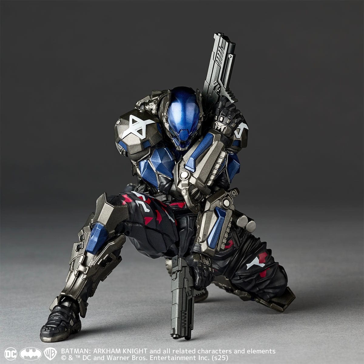 Kaiyodo Amazing Yamaguchi Revoltech Batman: Arkham Knight Version 1.5 Action Figure