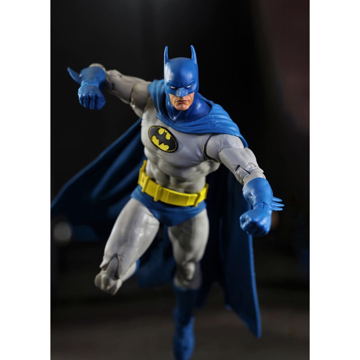 McFarlane Toys DC Multiverse McFarlane Vault Collection Batman: Knightfall Batman Action Figure