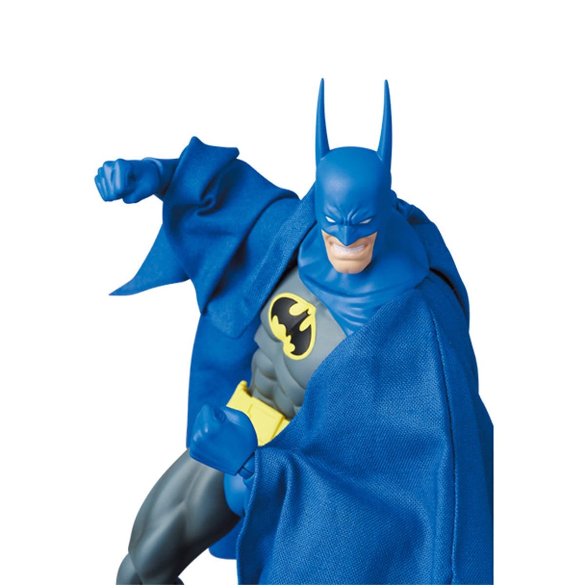 Medicom Toy MAFEX No. 215 Batman: Knightfall Knight Crusader Batman Action Figure