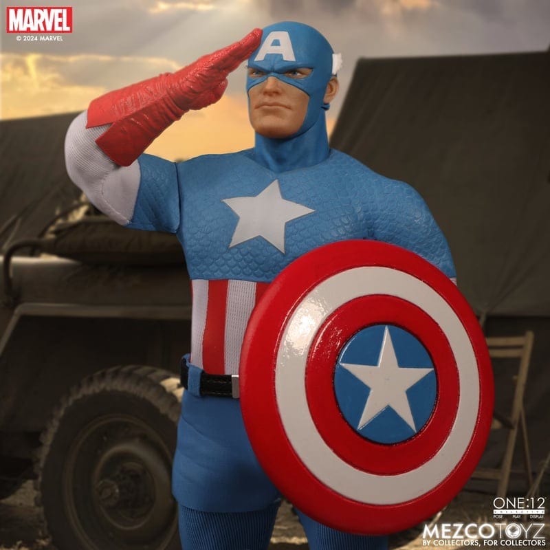 Mezco Toyz One:12 Collective Marvel Universe Captain America (Silver Age Edition) Action Figure