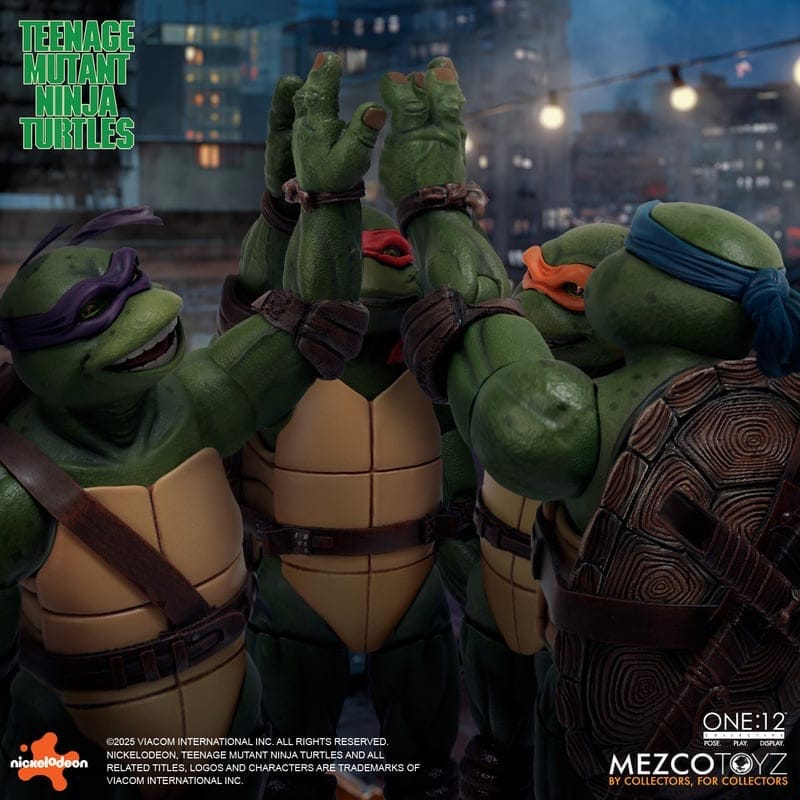Mezco Toyz One:12 Collective Teenage Mutant Ninja Turtles (1990) Deluxe Boxed Action Figure Set