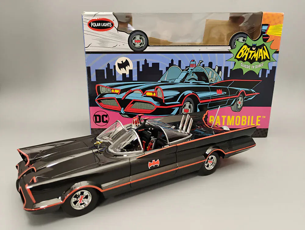 Round 2 Polar Lights Batman Classic TV Series Batmobile 1:25 Scale Snap Model Kit