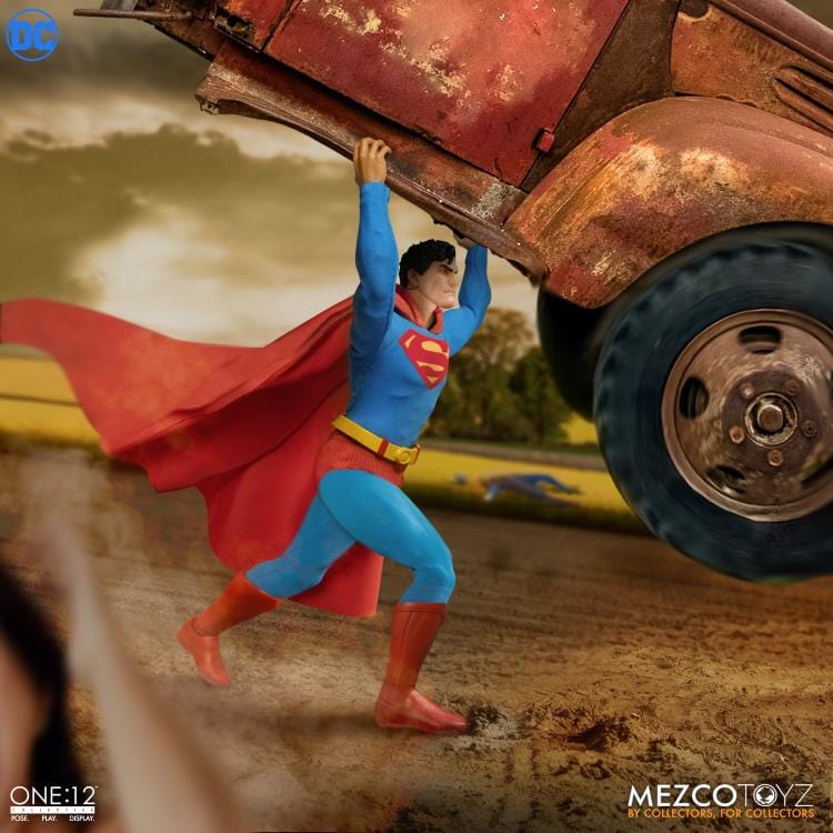 Mezco Toyz One:12 Collective DC Universe Superman Man of Steel Edition Action Figure