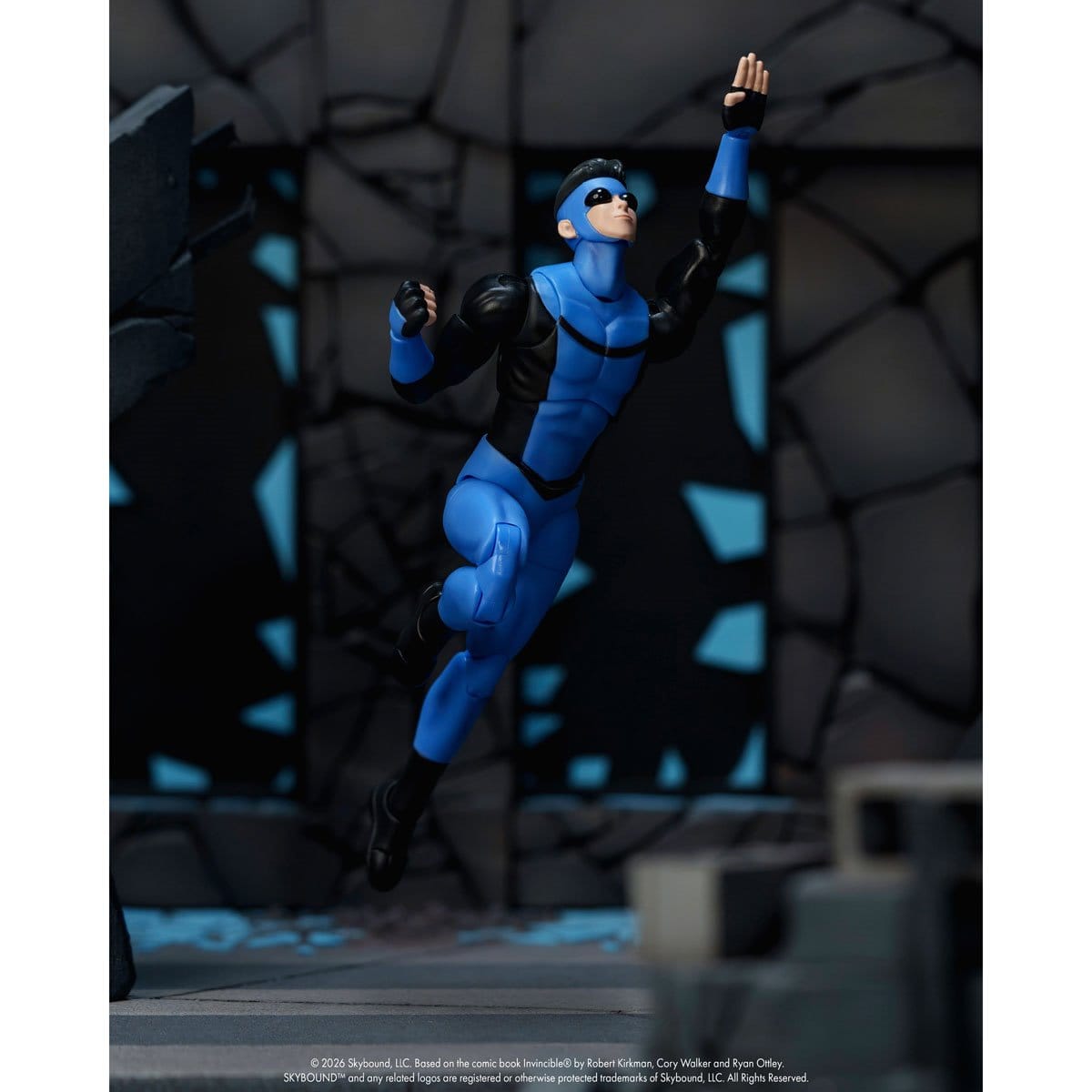 Jada Toys Invincible Wave 1 Invincible 1/12 Scale Action Figure