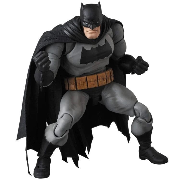 Medicom Toy MAFEX No. 106 Batman: The Dark Knight Returns Batman Action Figure