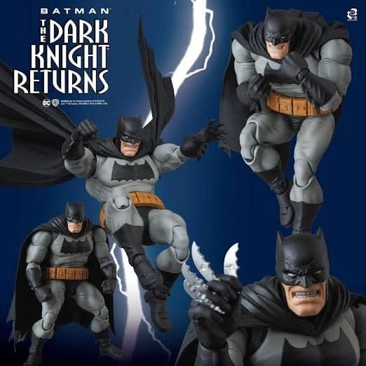 Medicom Toy MAFEX No. 106 Batman: The Dark Knight Returns Batman Action Figure