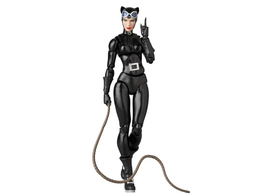 Medicom Toy MAFEX No. 123 Batman: Hush Catwoman Action Figure