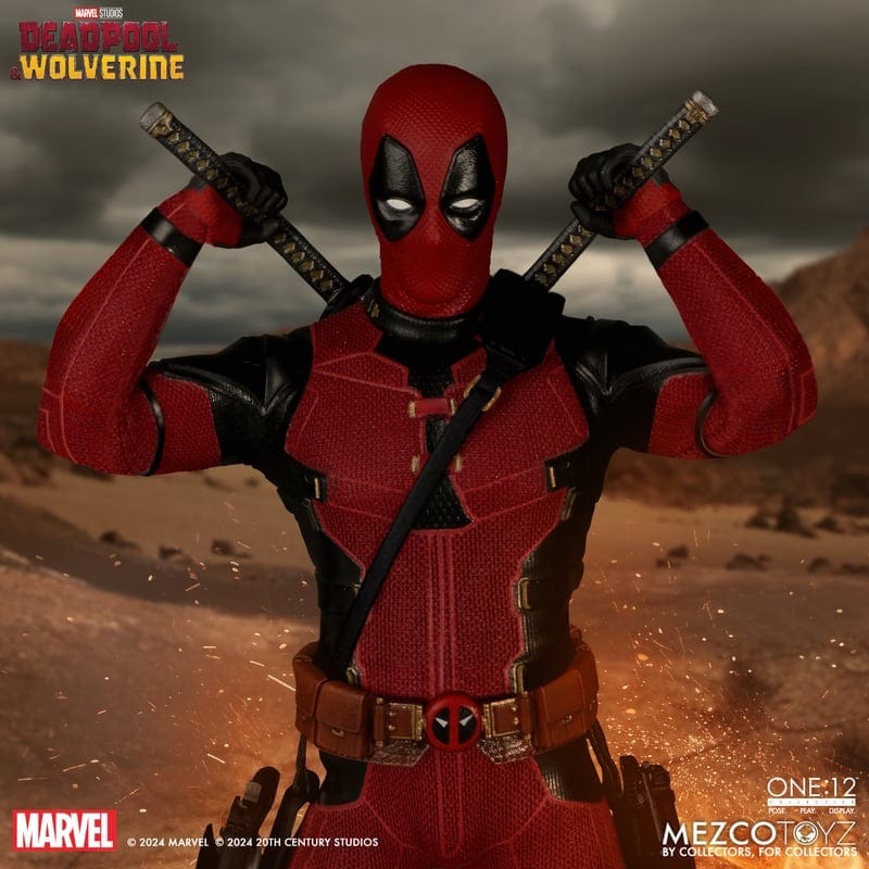 Mezco Toyz One:12 Collective Marvel Deadpool & Wolverine: Deadpool Action Figure