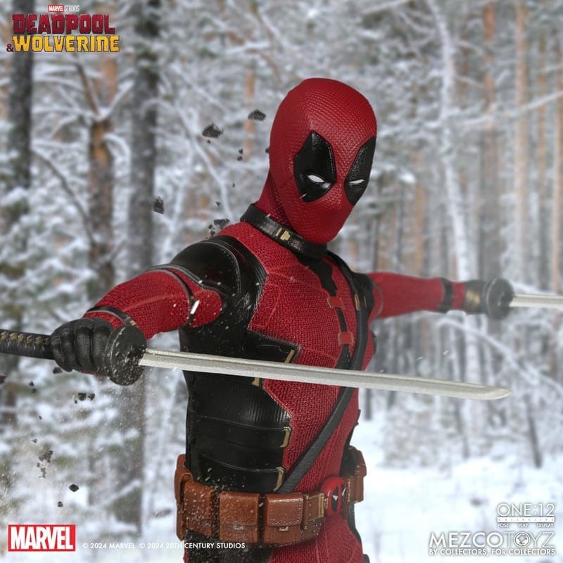 Mezco Toyz One:12 Collective Marvel Deadpool & Wolverine: Deadpool Action Figure