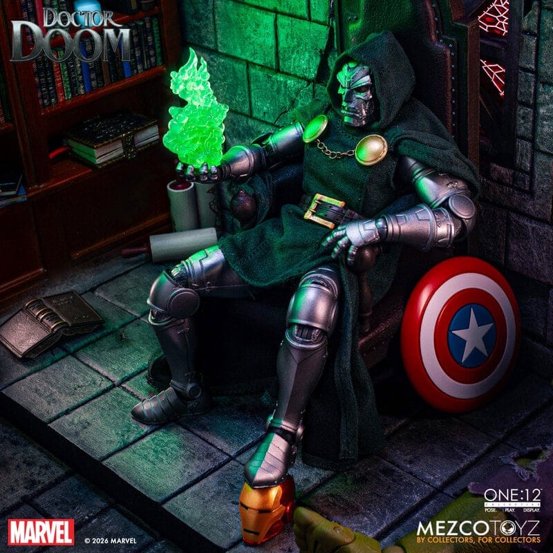 Mezco Toyz One:12 Collective Marvel Doctor Doom Action Figure
