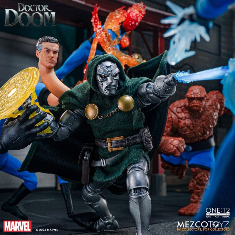 Mezco Toyz One:12 Collective Marvel Doctor Doom Action Figure