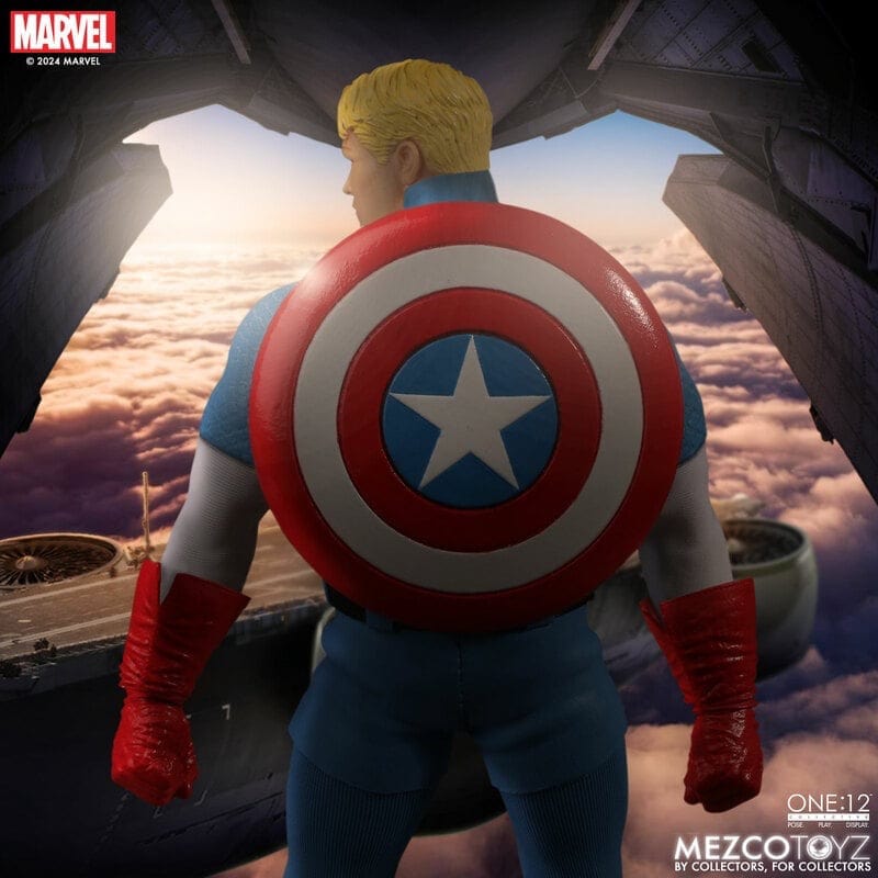 Mezco Toyz One:12 Collective Marvel Universe Captain America (Silver Age Edition) Action Figure
