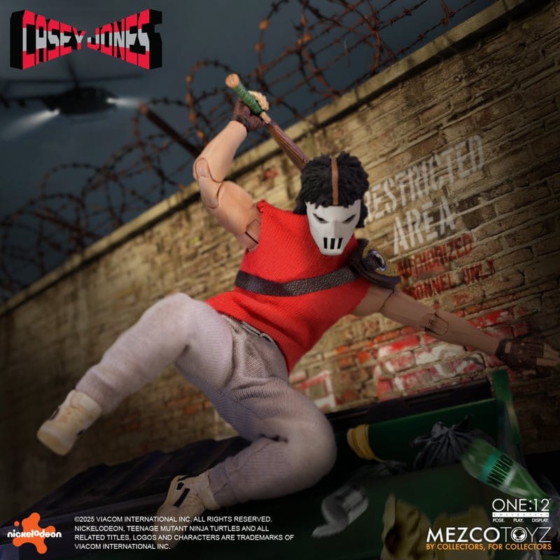 Mezco Toyz One:12 Collective Teenage Mutant Ninja Turtles Casey Jones Action Figure