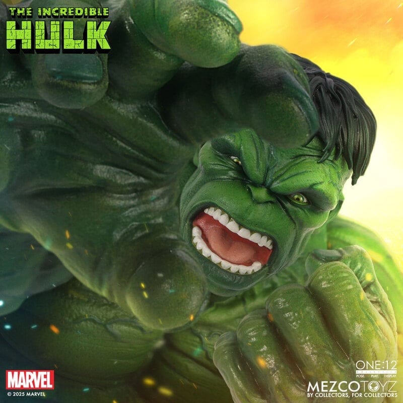 Mezco Toyz One:12 Collective The Incredible Hulk Action Figure