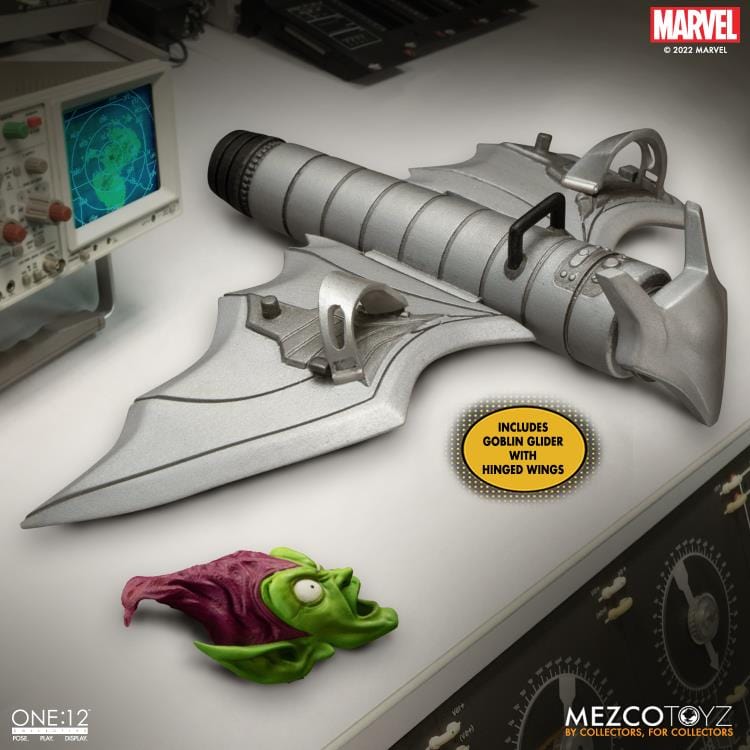 Mezco Toyz One:12 Collective Marvel Green Goblin Deluxe Edition Action Figure